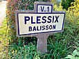 Panneau Michelin à l'entrée du village de Plessix-Balisson à Beaussais-sur-Mer dans les Côtes d'Armor.