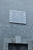 Plaque à la mémoire de Paulhan sur sa maison natale de Pézenas