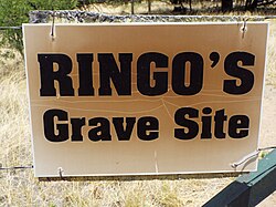 Johnny Ringo grave site sign Pearce-Grave of John Ringo-1882-5.jpg