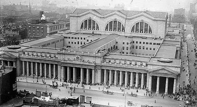 The exterior of Penn Station in 1911