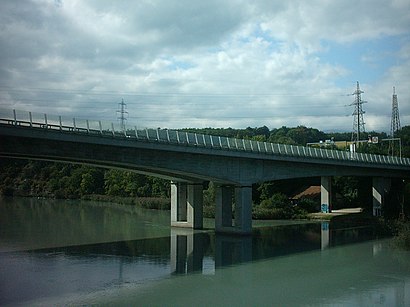 So kommt man zu Pont D'aigues-Vertes mit den Öffentlichen - Mehr zum Ort Hier