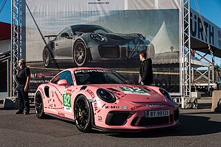 Porsche Experience (48776660921)