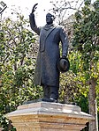 Estatua del presidente Jorge Alessandri en Plaza de la Constitución