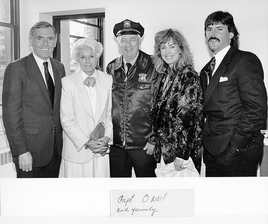 Raymond L. Flynn, Ruth O'Neil , Capt. O'Neil, Nancy Eckers…