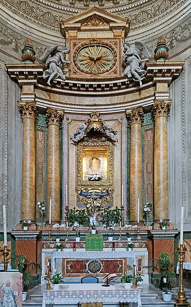 File:Roma, chiesa di Santa Maria del Pianto - Altare maggiore.jpg