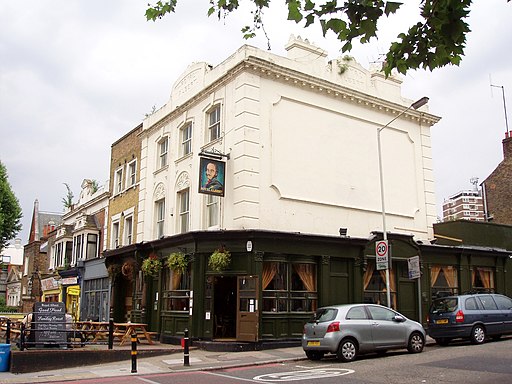 Royal Albert, New Cross, SE14 (2538821107)