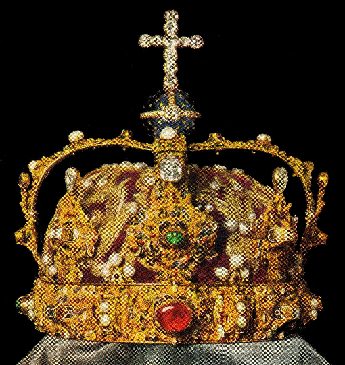 Crown Royal - Wikipedia