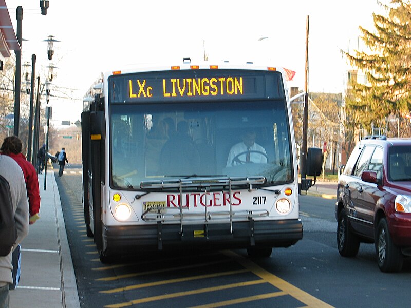 File:Rutgers LXc bus front.JPG
