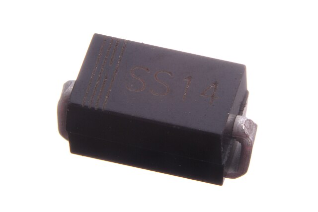 SS14 Schottky diode in a DO-214AC (SMA) package (surface mount version of 1N5819)