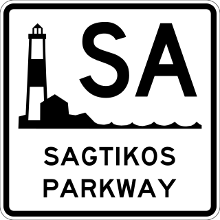 <span class="mw-page-title-main">Sagtikos State Parkway</span> Limited-access parkway in Suffolk County