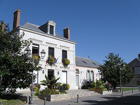 Saint Denis en Val mairie 1