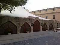 Kecil caravanserai di Baku.jpg