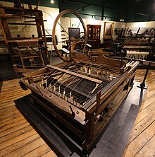 Spinning jenny at Blackburn Museum and Art Gallery Spinning jenny blackburn.JPG