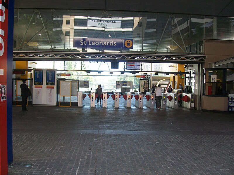 File:St Leonards Railway station ticket barriers.jpg