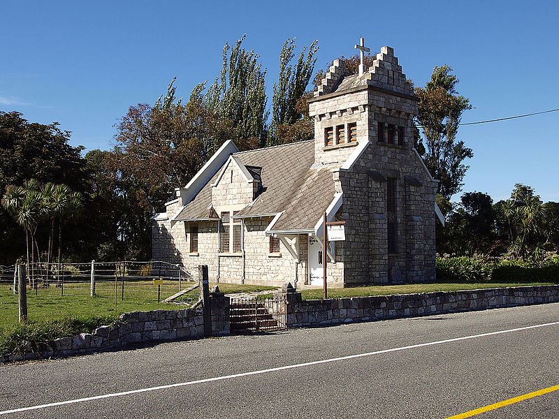 File:St Oswalds, Wharanui.jpg