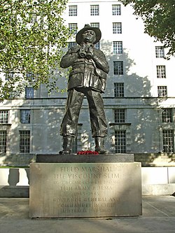 Statue of the Viscount Slim, London