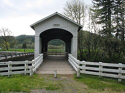 Stewart Bridge Walden OR.jpg