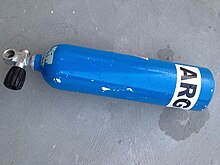 Aluminium cylinder and valve intended for argon at a maximum pressure of 139 bar to be used for the inflation of a dry suit while scuba diving Submersible argon cylinder for dry suit inflation 1.jpg