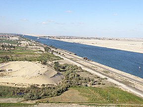 Suez canal.jpg