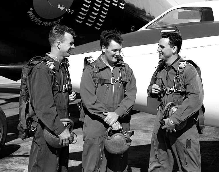 File:Test pilots 1952 - Walker, Butchart, and Jones (E-676).jpg