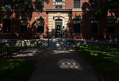 Thayer Hall building, Harvard Yard, Cambridge, Massachusetts, US