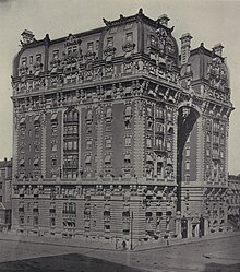 A view of the Dorilton in 1908, before the storefronts were added The Dorilton. No. 171 West Seventy-first Street (NYPL b12647274-464840) (cropped).jpg