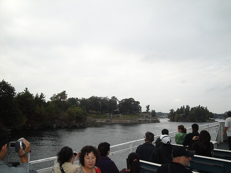 File:Thousand islands (9859226163).jpg