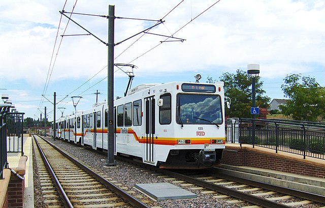 Littleton-Mineral light rail station