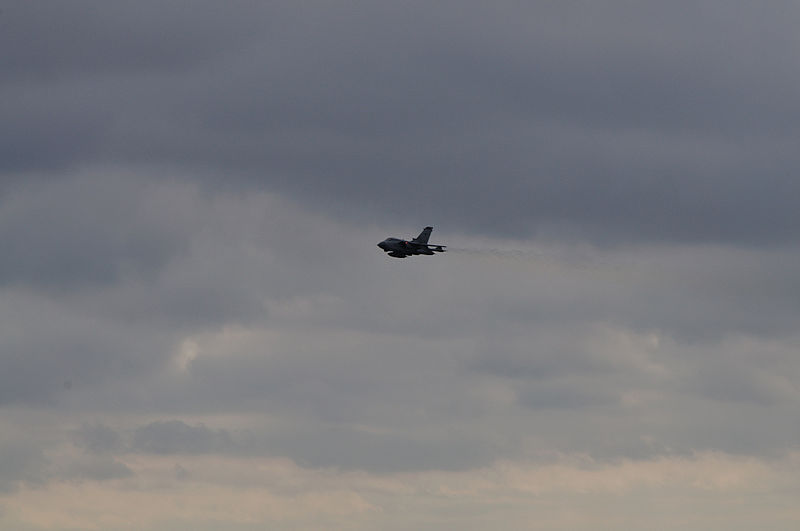 File:Tornado GR-4 fly-by at Southend Airshow 2011. (5773413409).jpg