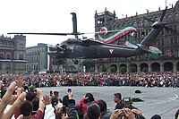 Um helicóptero UH-60 do exército mexicano.
