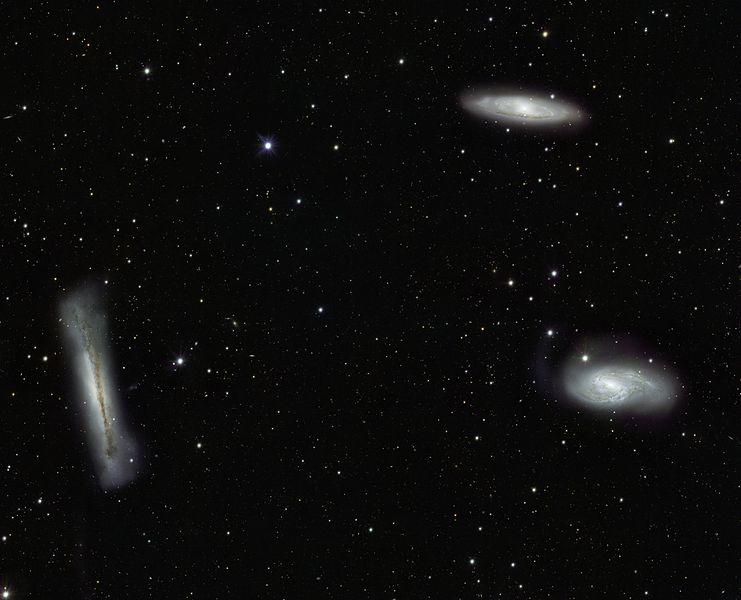 File:VST's view of the Leo Triplet and beyond.jpg