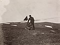 Lehen espedizio europarra uhartera, bandera norvegiarrarekin, 1900. urtean.