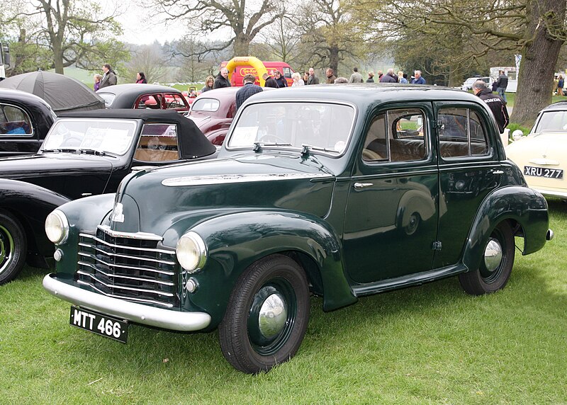 File:Vauxhall Wyvern ca 1949 at Weston Park.JPG