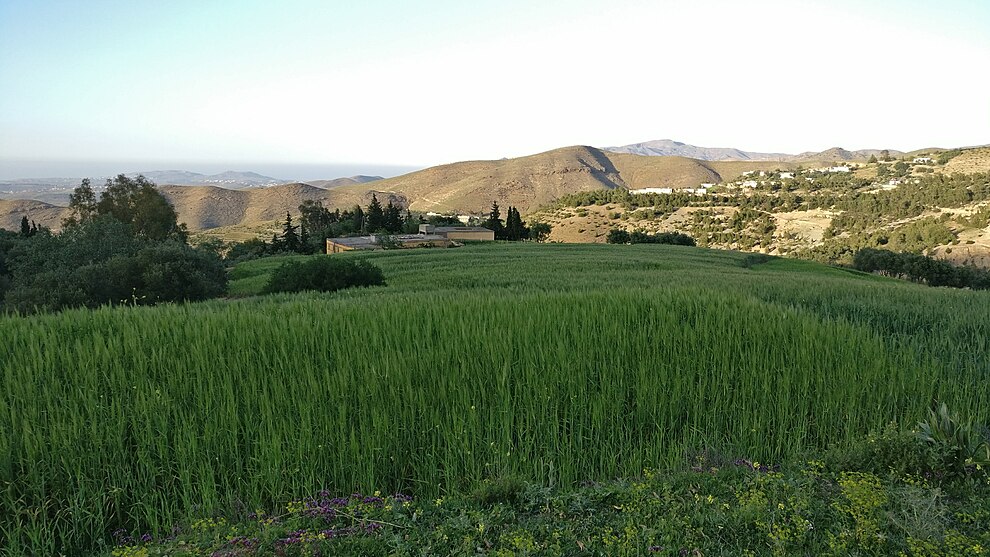 Pueblo de boumadour en la primavera