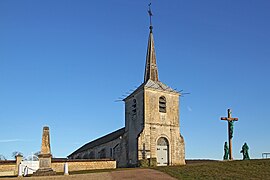 Voutenay-sur-Cure'deki kilise