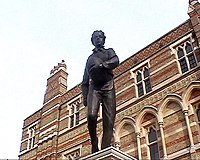 Statue of William Webb Ellis believed to be the creator of rugby union, outside Rugby School WWEstatue 700.jpg