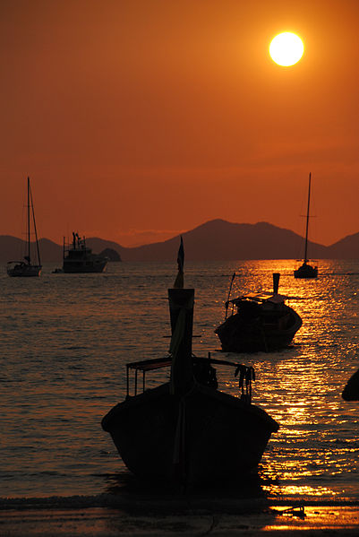 File:West Railay sunset 1.JPG