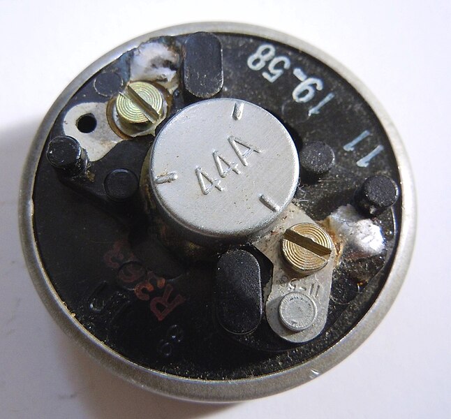 File:Western Electric Type 44A varistor on U1 receiver.jpg