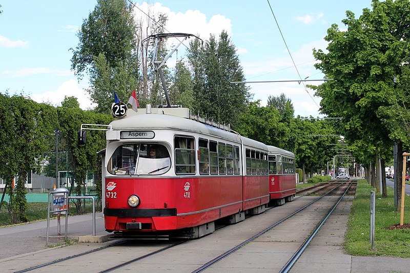 File:Wien-wiener-linien-sl-25-1019464.jpg