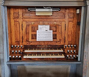 Wilsdruff Kesselsdorf, St. Katharinen Kirche, Orgel-Spieltisch.jpg
