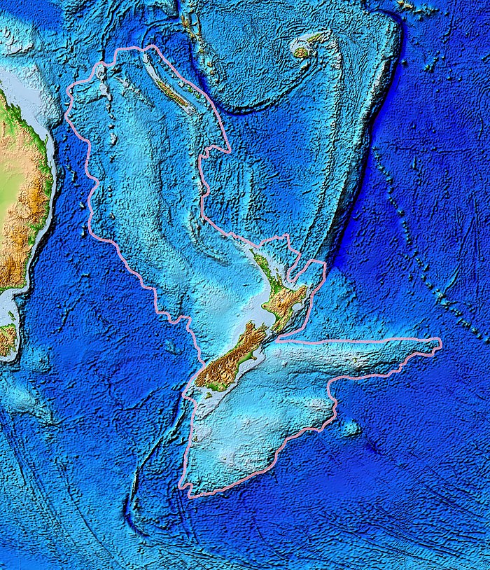 Zélandia domborzata. Az Új-Zélandtól észak-északkeletre és délnyugatra futó vonulatokat nem tekintik a kontinens részének, továbbá nem tartozik hozzá a térképen szintén látható Ausztrália (balra fent), Fiji és Vanuatu (fent középen) sem.[1]