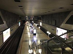 Станция метро Çankaya 01.jpg
