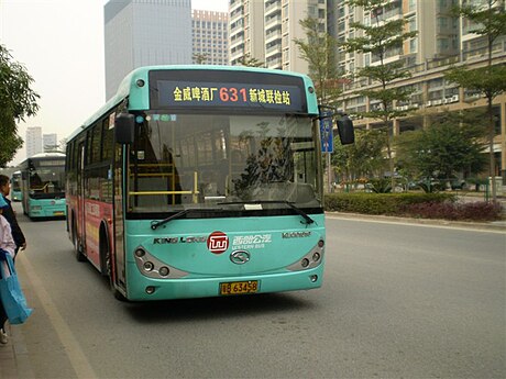 File:深圳公交631路KLQ6101G非空调版.jpg