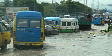 Utca áradáskor Kinshasában