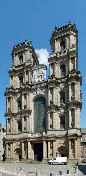 File:2012-05-29 16-03-04-Cathédrale Saint-Pierre de Rennes.jpg