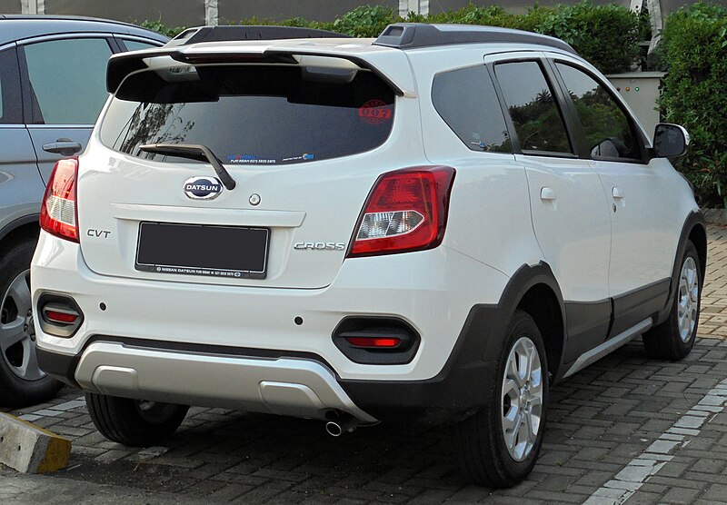 File:2018 Datsun Cross 1.2 AD0 (20190622) 02.jpg