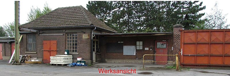 File:82.3 Pförtnerhaus 2, Ehem. Edelstahlwerk (Büderich) (inside).jpg