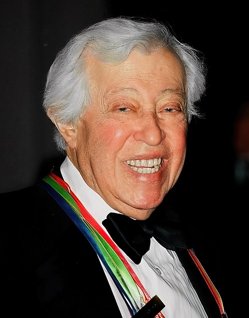 Green wearing the Kennedy Center Honors