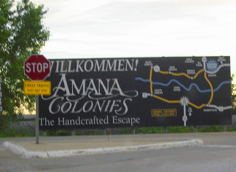File:Amana Colonies Willkommen sign.jpg