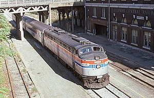 Mattoon'da Amtrak Shawnee, Şubat 1976.jpg